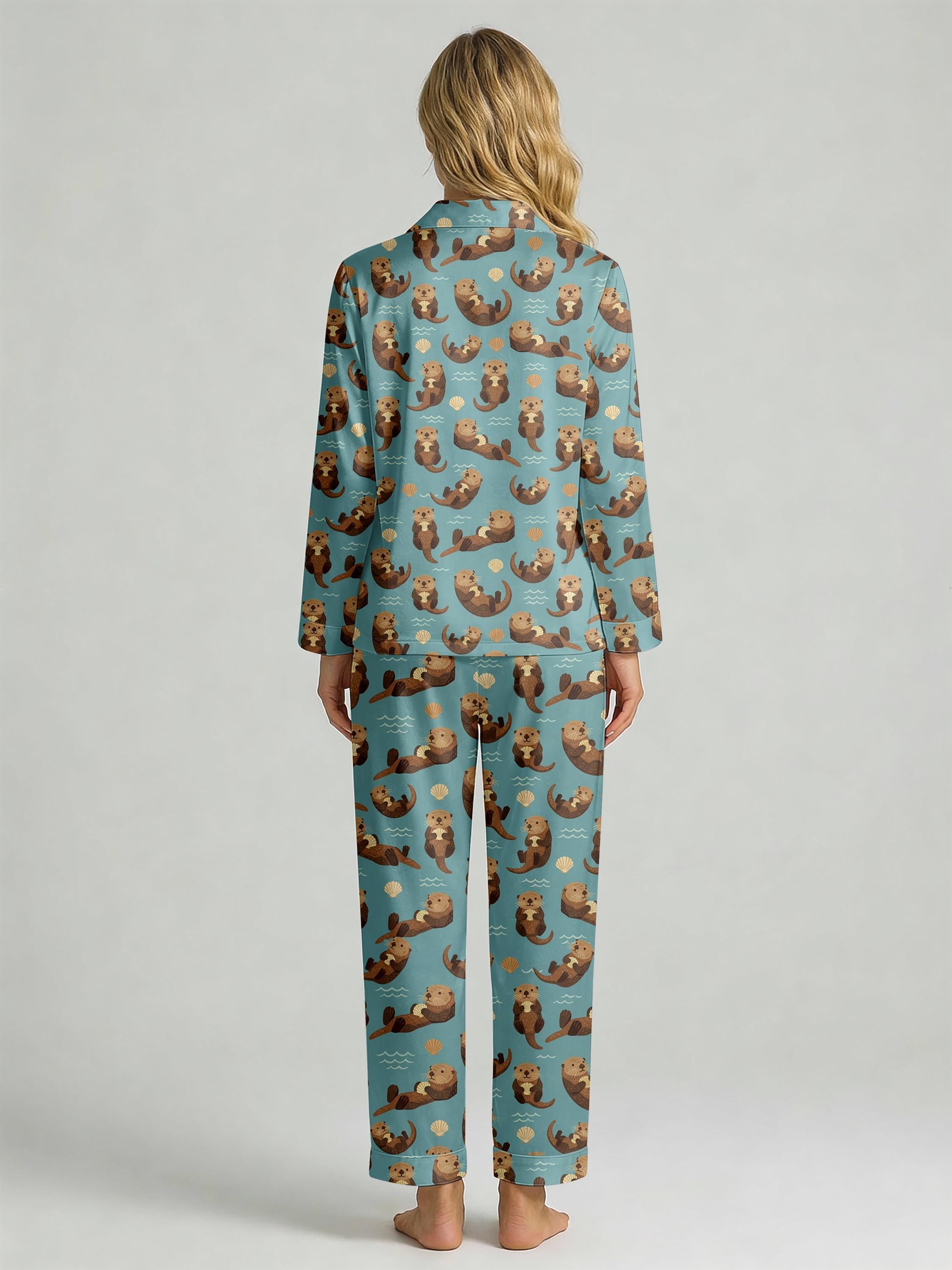 Women’s Long Sleeve Pajama Set – Otter Print Sleepwear, Cozy Lightweight Loungewear for Home