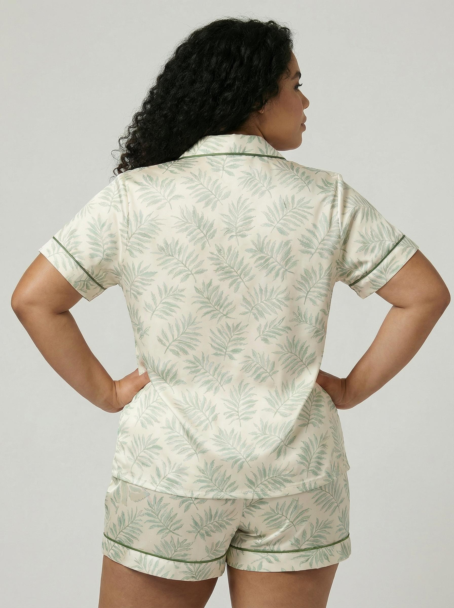 Plus Size Tropical Plant Pajama Set – Women's Short Sleeve Sleepwear