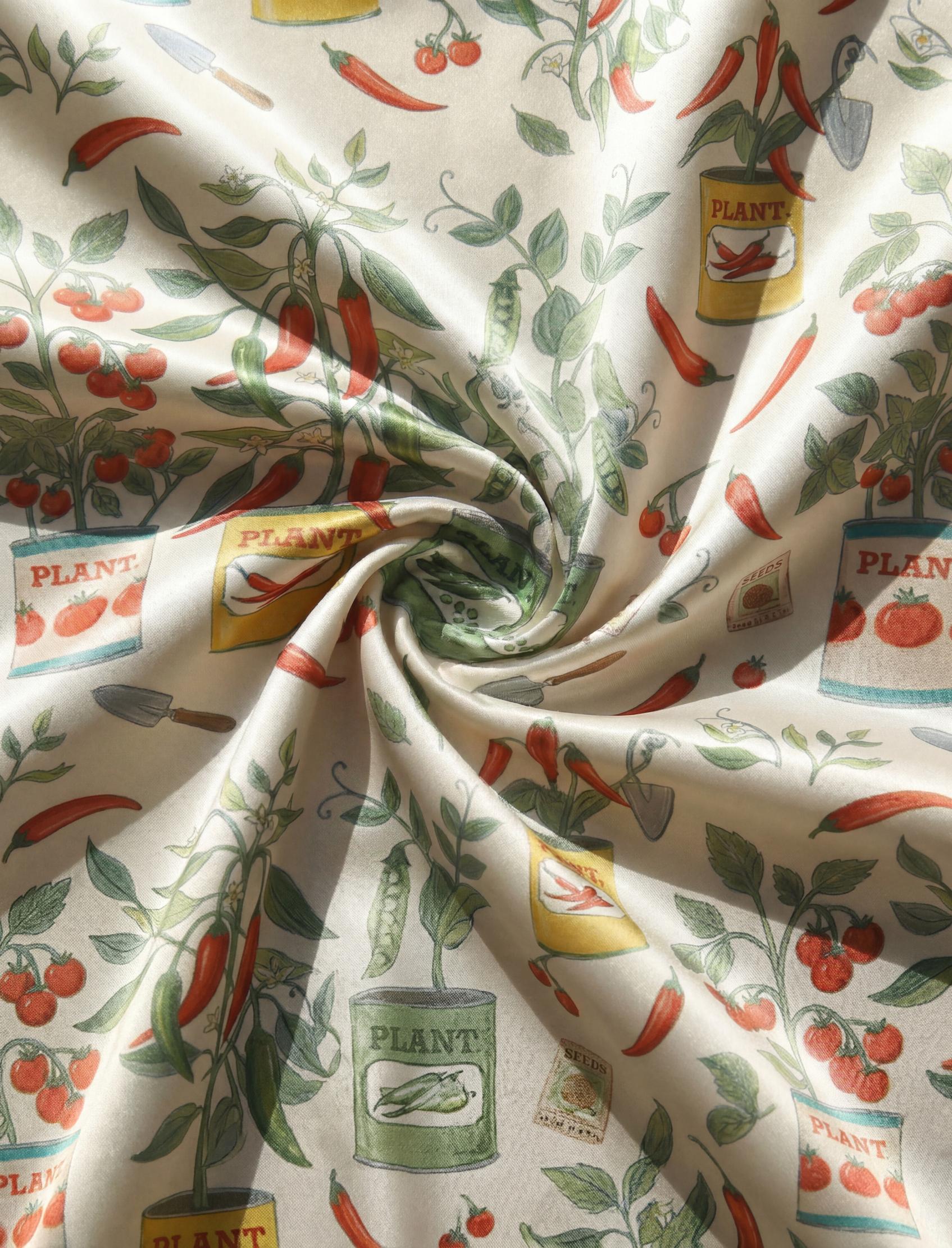 Garden Lover Pajamas for Women, Tomato Vegetable Print Sleepwear, Spring Plant Pajama Set, Funny Gift for Mom or Gardener