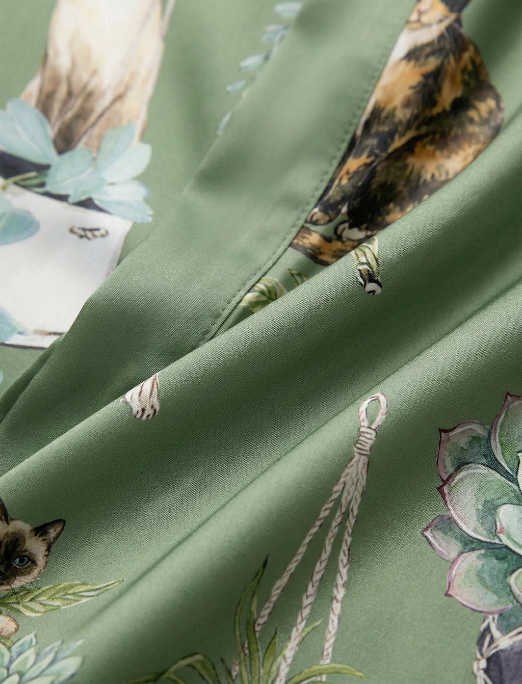 Women’s Garden  Cat Pajama Set, Botanical Cat Print Satin Pajamas, Short Sleeve Summer Loungewear, Family Matching Sleepwear, Gift for Her